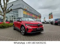 Używany Renault Megane E-Tech Techno 96 kW (131 KM) 2023 Czerwony Sedan/Limuzyna