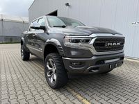 Gebraucht Dodge Ram Limited 401 PS (294 kW) 2020 Grau Pickup