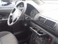 Gebraucht VW Sharan Trendline 140 PS (102 kW) 2007 Blau Van / Kleinbus