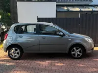 Gebraucht Chevrolet Aveo 84 PS (61 kW) 2010 Grau Kleinwagen