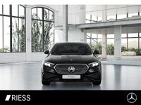 Gebraucht Mercedes E300 AMG 197 PS (144 kW) 2025 Metalliclack obsidianschwarz Limousine
