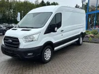 Gebraucht Ford Transit Trend 131 PS (96 kW) 2022 Frostweiß Van / Kleinbus
