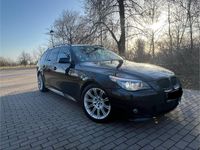 Gebraucht BMW 530 M Sport 235 PS (172 kW) 2008 Blau Kombi