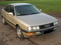 Używany Audi 80 116 KM (85 kW) 1990 Beżowy Sedan/Limuzyna