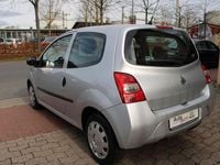 Gebraucht Renault Twingo Authentique 58 PS (42 kW) 2010 Silber Kleinwagen