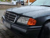 Gebraucht Mercedes C180 122 PS (89 kW) 1999 Schwarz Limousine