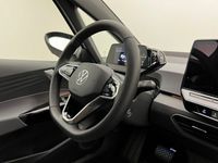 Gebraucht VW ID.3 Pro Performance 150 kW (204 PS) 2023 Gletscherweiss metallic (white), metallic Kleinwagen