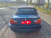 Gebraucht BMW 325 Cabriolet 192 PS (141 kW) 2000 Blau Cabrio