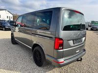 Gebraucht VW Multivan 204 PS (150 kW) 2024 Grau Van