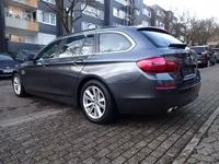 Gebraucht BMW 518 136 PS (100 kW) 2015 Grau Kombi