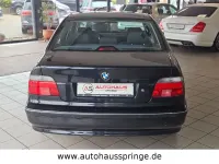 Gebraucht BMW 523 170 PS (125 kW) 1998 Schwarz Limousine
