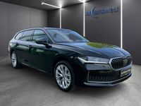 Gebraucht Skoda Superb Selection 150 PS (110 kW) 2024 Ebony schwarz metallic Kombi