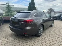 Gebraucht Mazda 6 Signature 194 PS (142 kW) 2018 Obsidiangrau metallic Kombi