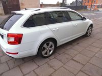 Gebraucht Skoda Octavia Style 150 PS (110 kW) 2016 Laserweiss Kombi