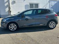Gebraucht Renault Clio IV LIMITED 76 PS (55 kW) 2019 Grau Limousine