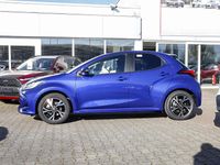 Neu Toyota Yaris 116 PS (85 kW) 2025 Blau Kleinwagen