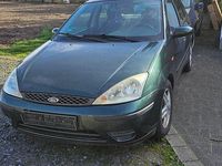 Second-hand Ford Focus 100 CP (73 kW) 2004 Verde Coupe
