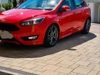 gebraucht Ford Focus 1.o EcoBoost ST-Line