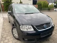 Gebraucht VW Touran 140 PS (102 kW) 2005 Schwarz Van / Kleinbus