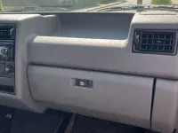 Używany VW Multivan 110 KM (80 kW) 1994 Czerwony Minivan