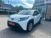Gebraucht Toyota Aygo X X-play 72 PS (52 kW) 2023 Weiss SUV