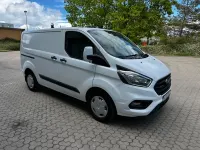 Gebraucht Ford Transit Custom 131 PS (96 kW) 2021 Weiß Van / Kleinbus