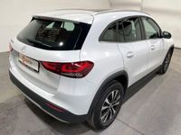 Usata Mercedes GLA200 150 CV (110 kW) 2022 Argento SUV