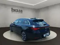 Gebraucht Seat Leon FR 190 PS (139 kW) 2022 Midnight schwarz metallic SUV