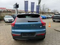 Gebraucht Volvo XC40 Plus 175 kW (238 PS) 2024 Fjord blue metallic/kontrastda SUV