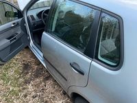 Gebraucht VW Polo 63 PS (46 kW) 2004 Silber Kleinwagen