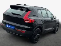 Używany Volvo XC40 Plus 163 KM (119 kW) 2025 Czarny SUV
