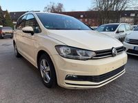Gebraucht VW Touran 116 PS (85 kW) 2019 Beige Van / Kleinbus
