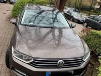 Gebraucht VW Passat Highline 190 PS (139 kW) 2018 Braun Kombi