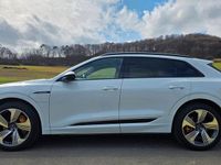 Gebraucht Audi e-tron S-Line 230 kW (313 PS) 2022 Weiß SUV