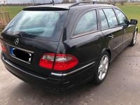 Gebraucht Mercedes E320 Avantgarde 224 PS (164 kW) 2006 Kombi