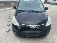 Gebraucht Hyundai i10 67 PS (49 kW) 2010 Schwarz Kleinwagen