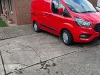 Second-hand Ford Transit Custom 131 CP (96 kW) 2019 Roșu Monovolum