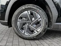 Neu Hyundai Tucson Select 239 PS (175 kW) 2026 Abyss black SUV