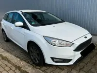 Usata Ford Focus 120 CV (88 kW) 2015 Bianco Station wagon