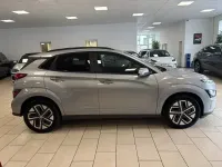 Gebraucht Hyundai Kona Trend 100 kW (136 PS) 2022 Silber SUV
