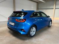 Gebraucht Kia Ceed 140 PS (102 kW) 2018 Blau Kleinwagen