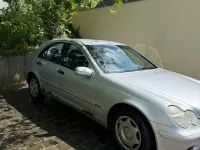 Gebraucht Mercedes C200 Classic 122 PS (89 kW) 2002 Silber Limousine