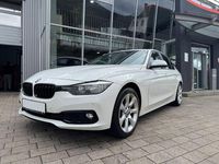 Gebraucht BMW 318 Advantage 136 PS (100 kW) 2017 Weiß Limousine