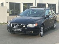 Gebraucht Volvo V70 Basis 136 PS (100 kW) 2010 Schwarz Kombi