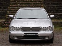 Gebraucht Jaguar XJR 396 PS (291 kW) 2004 Silber Limousine