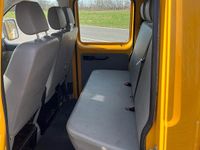 Gebraucht VW T5 105 PS (77 kW) 2011 Orange Van