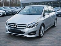 Gebraucht Mercedes B220 177 PS (130 kW) 2015 Silber Kleinwagen