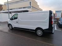 Gebraucht Nissan NV300 121 PS (88 kW) 2019 Weiß Van