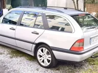 Gebraucht Mercedes C180 Classic 122 PS (89 kW) 1996 Silber Kombi