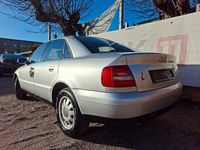 Gebraucht Audi A4 125 PS (91 kW) 1999 Silber Limousine